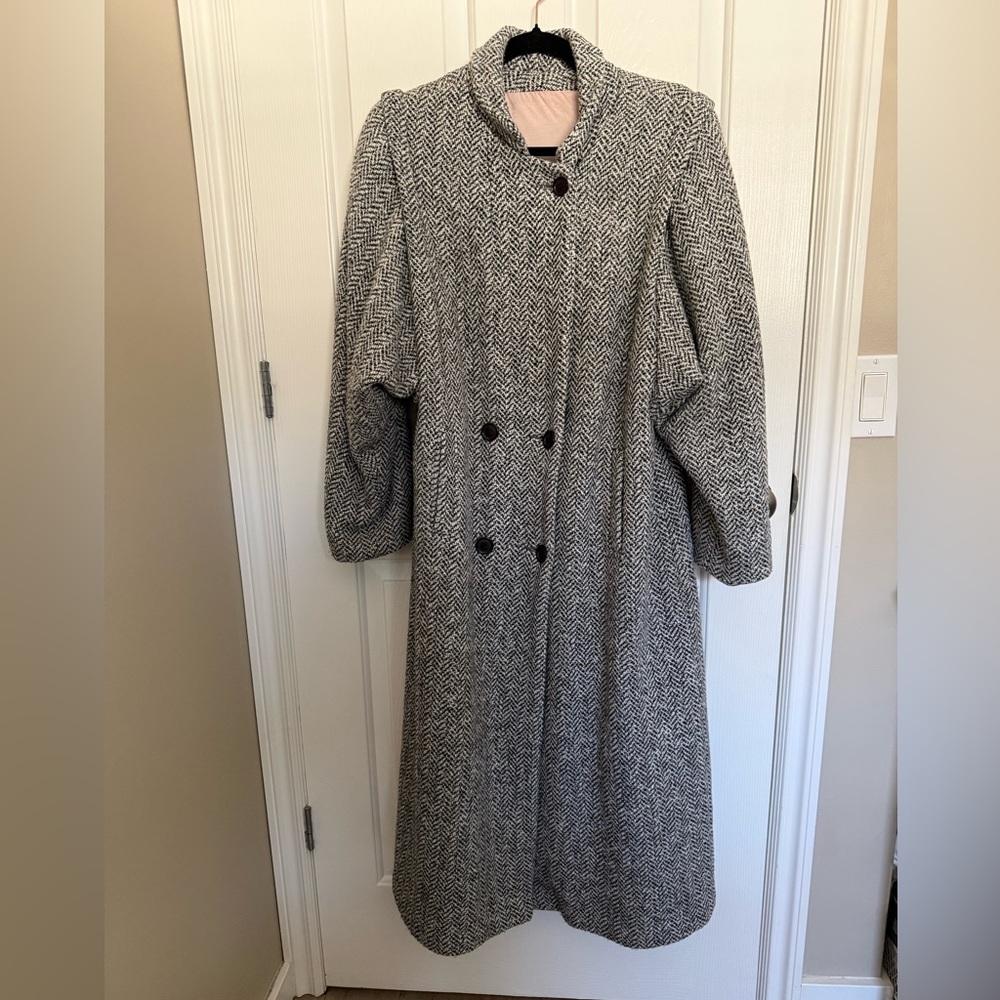 Vintage Long Herringbone Wool Coat in Black & White